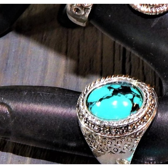 Size 9.5 Faux Turquoise Rings - Picture 3 of 4